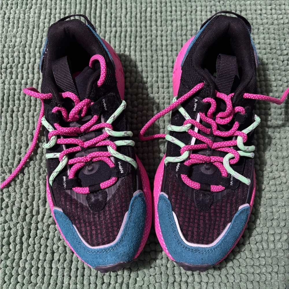 Under armor Hovr Vibrant Multicolor Athletic Sneakers